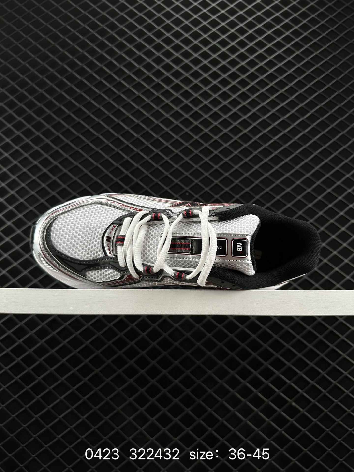 New Balance MR740 NB